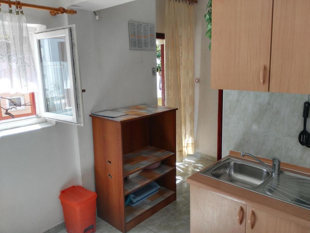 Apartmani Karuza Novalja Kültér fotó