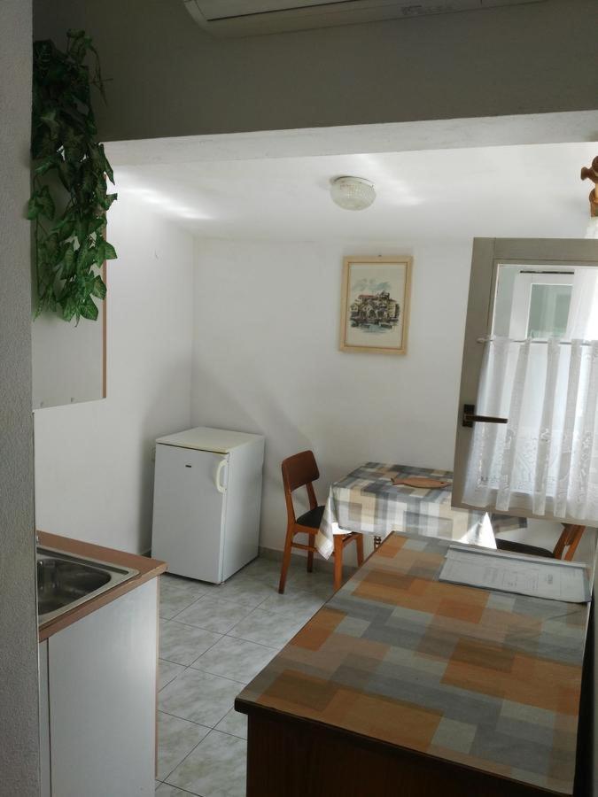 Apartmani Karuza Novalja Kültér fotó