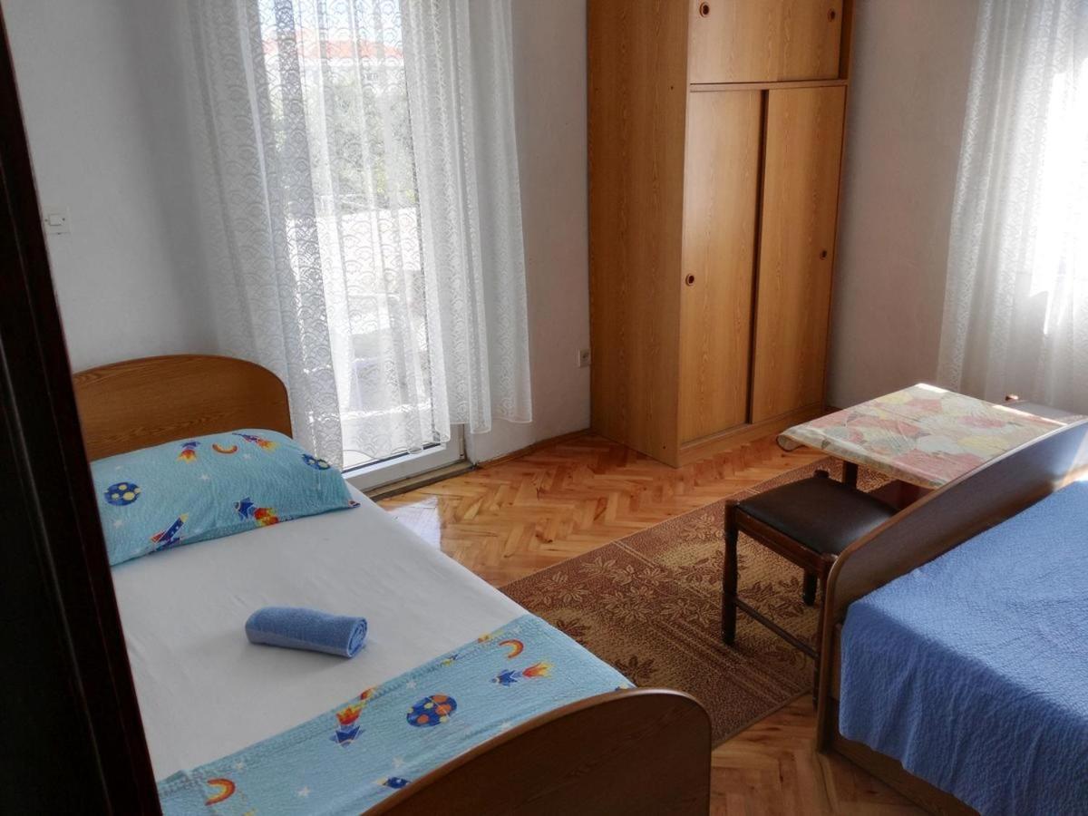Apartmani Karuza Novalja Kültér fotó